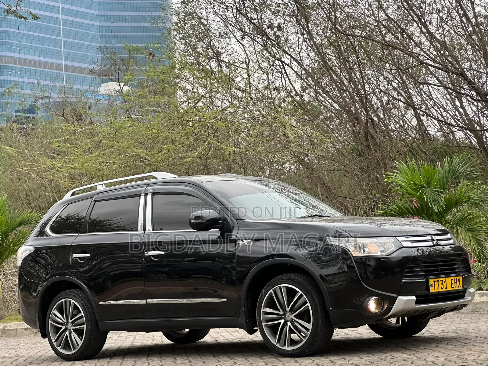 Mitsubishi Outlander 2014 Black