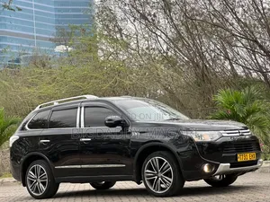 Mitsubishi Outlander 2014 Black
