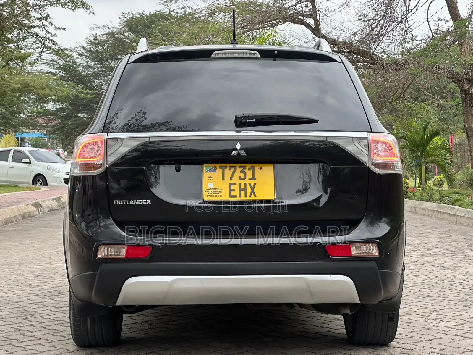 Mitsubishi Outlander 2014 Black