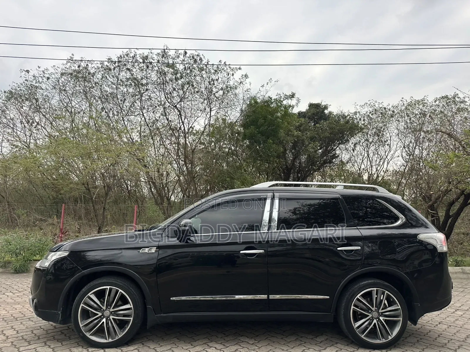 Mitsubishi Outlander 2014 Black