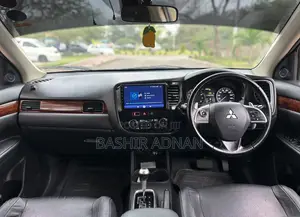 Mitsubishi Outlander 2014 Black