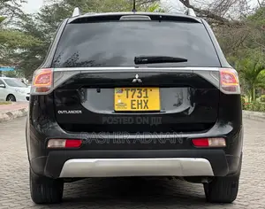 Mitsubishi Outlander 2014 Black