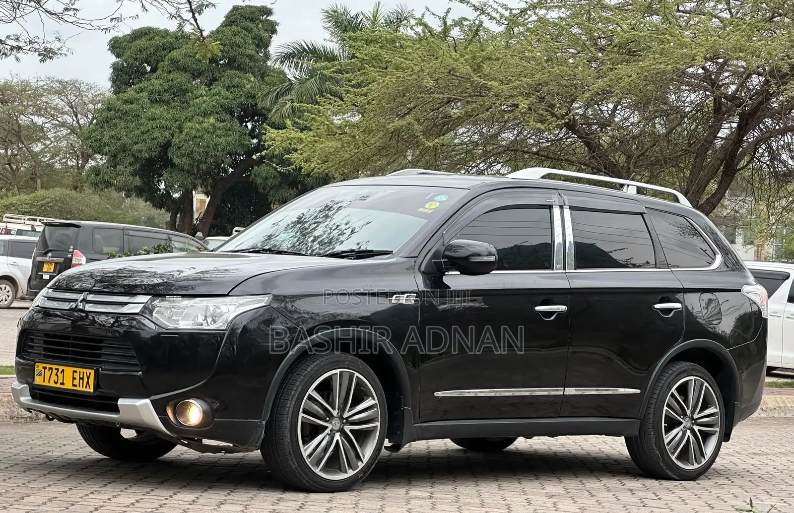 Mitsubishi Outlander 2014 Black