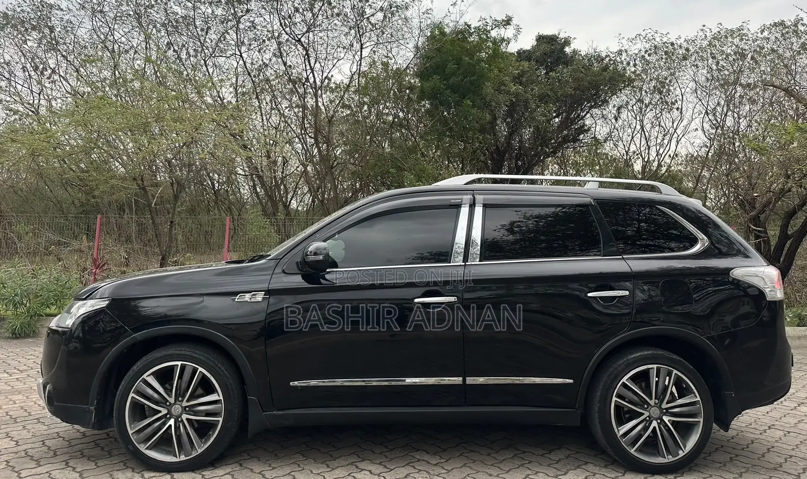 Mitsubishi Outlander 2014 Black
