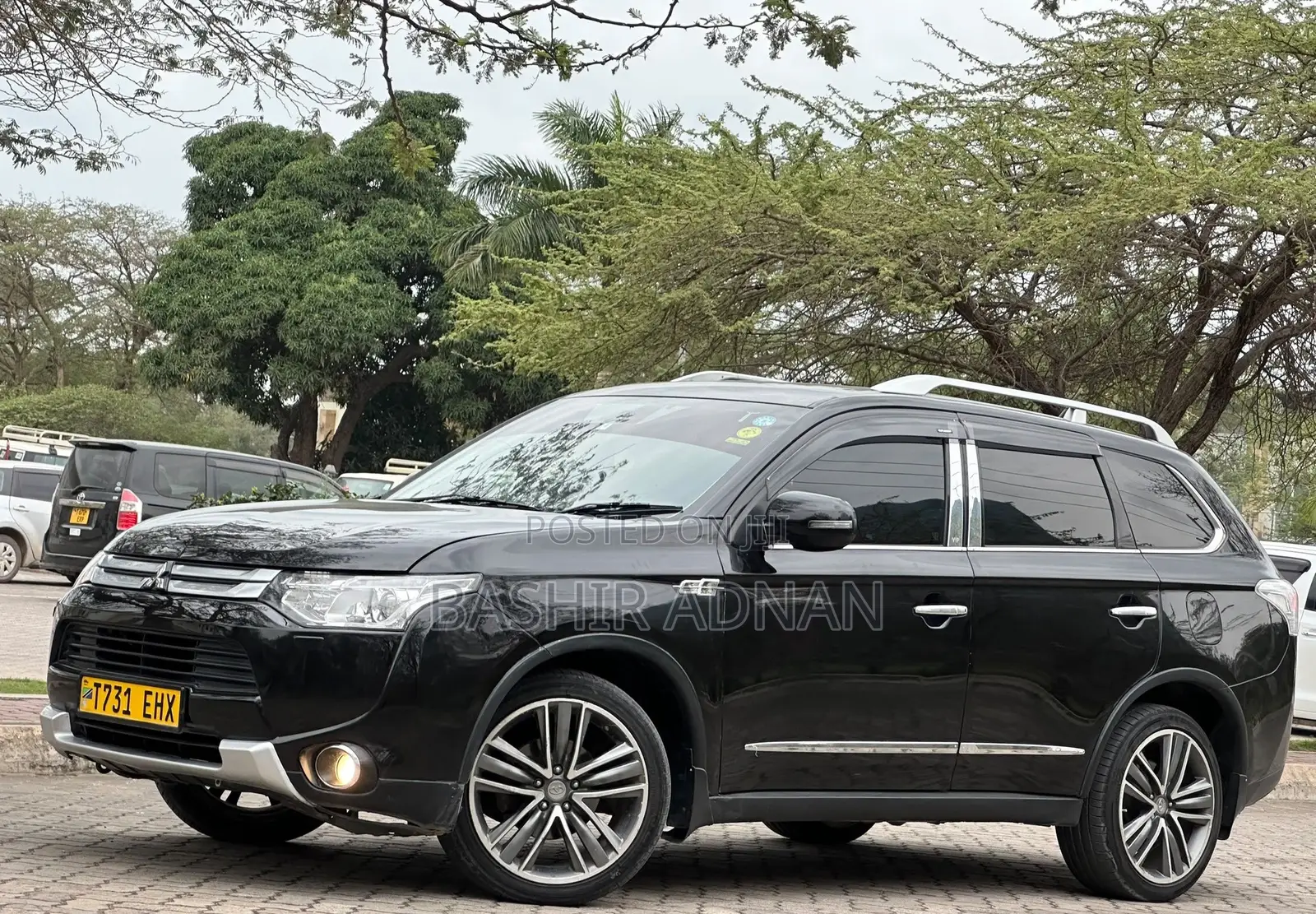 Mitsubishi Outlander 2014 Black