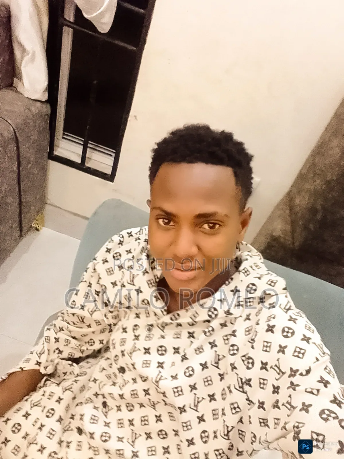 Naomba Kazi
