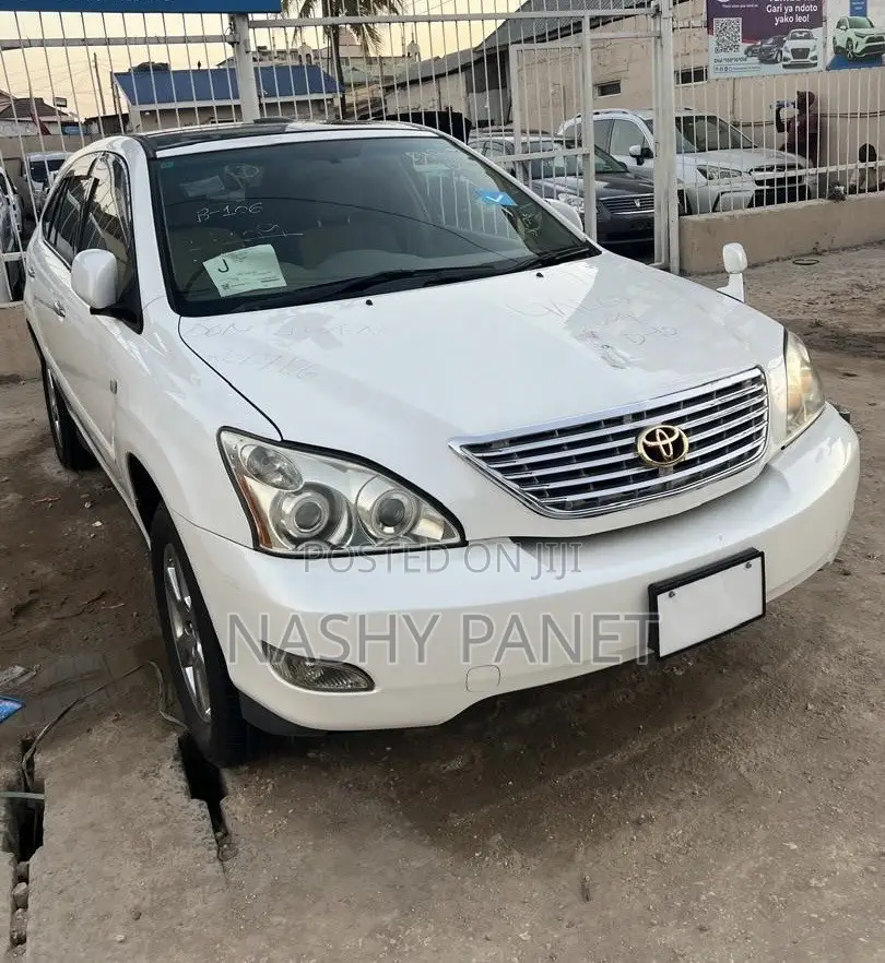 Toyota Harrier 2008 White