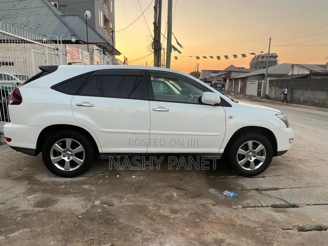 Toyota Harrier 2008 White