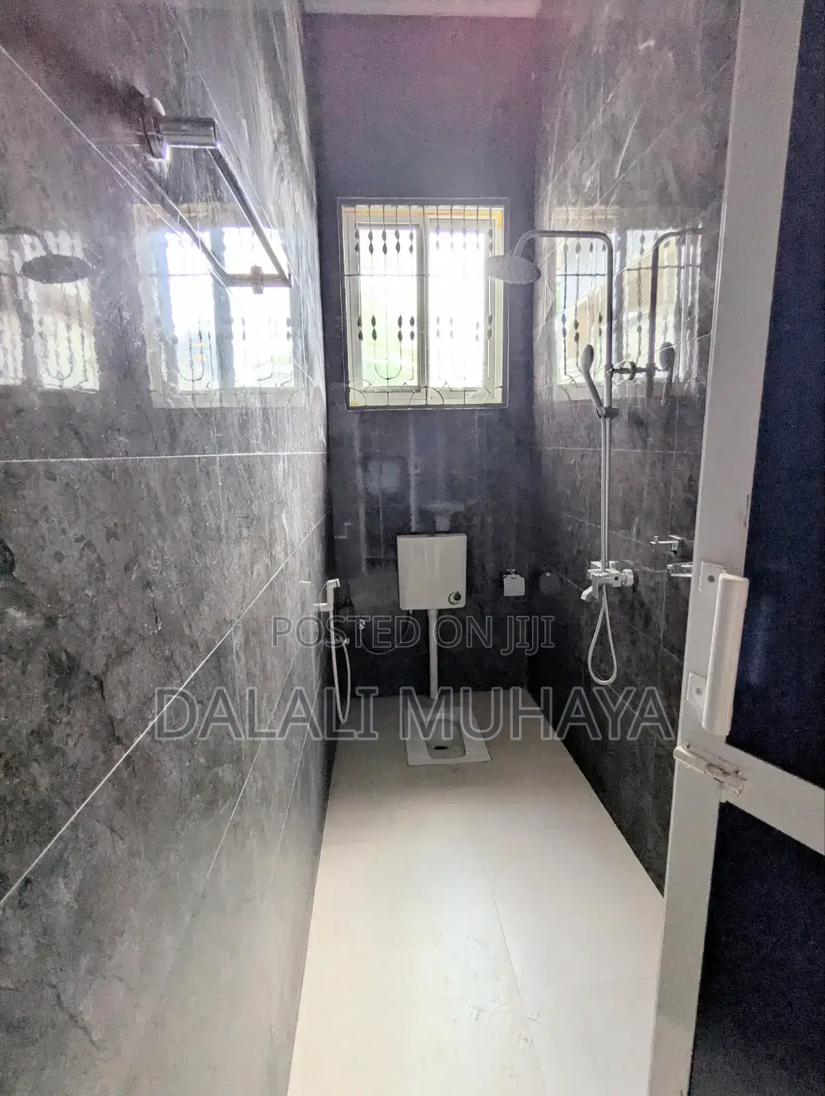 3bdrm House in Ali Mahundi Street, Ukonga for rent