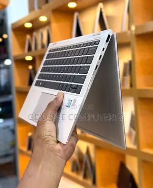 Laptop HP EliteBook x360 1030 G4 8GB Intel Core i5 SSD 256GB