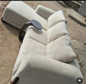 Sofa Bora Kwa Bei Nzuri