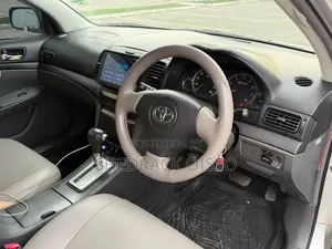 Toyota Premio 2004 Silver
