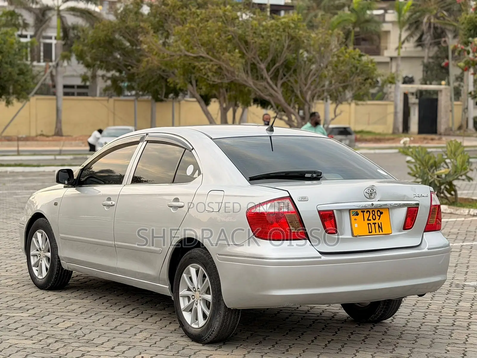 Toyota Premio 2004 Silver