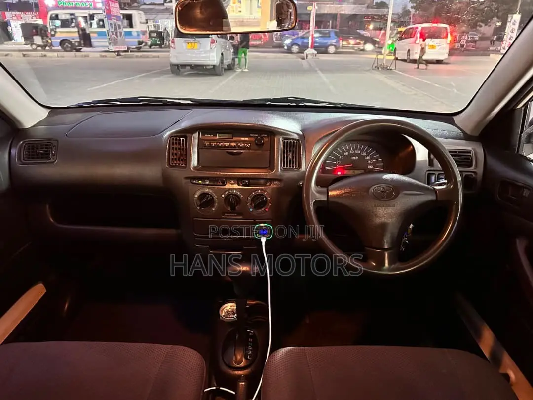 Toyota Probox 2004 White