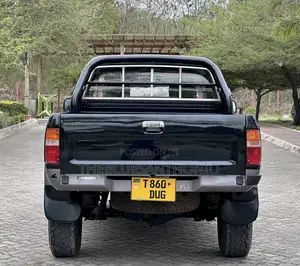 Toyota Hilux 1997 Black