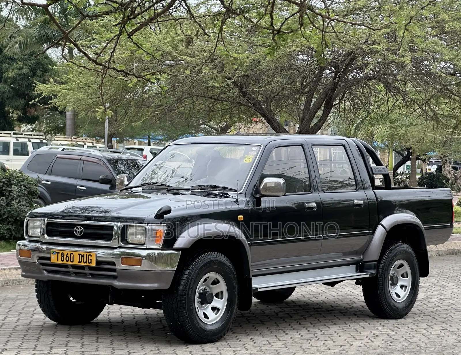 Toyota Hilux 1997 Black
