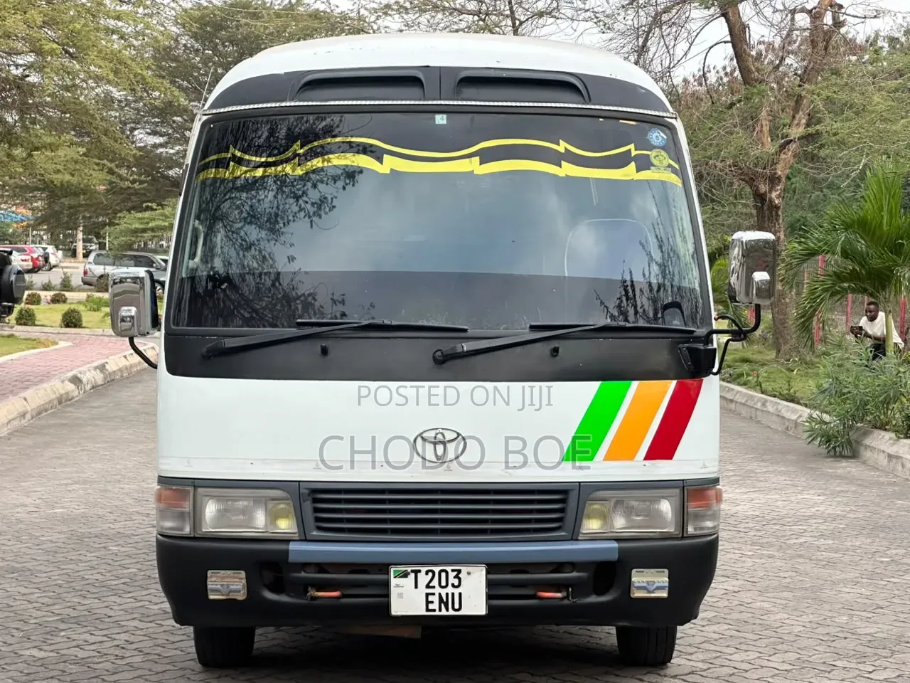 Toyota Coaster 1998 White