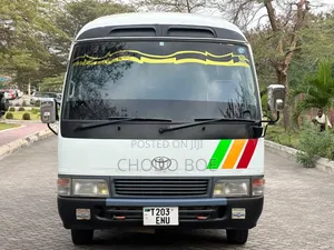 Toyota Coaster 1998 White