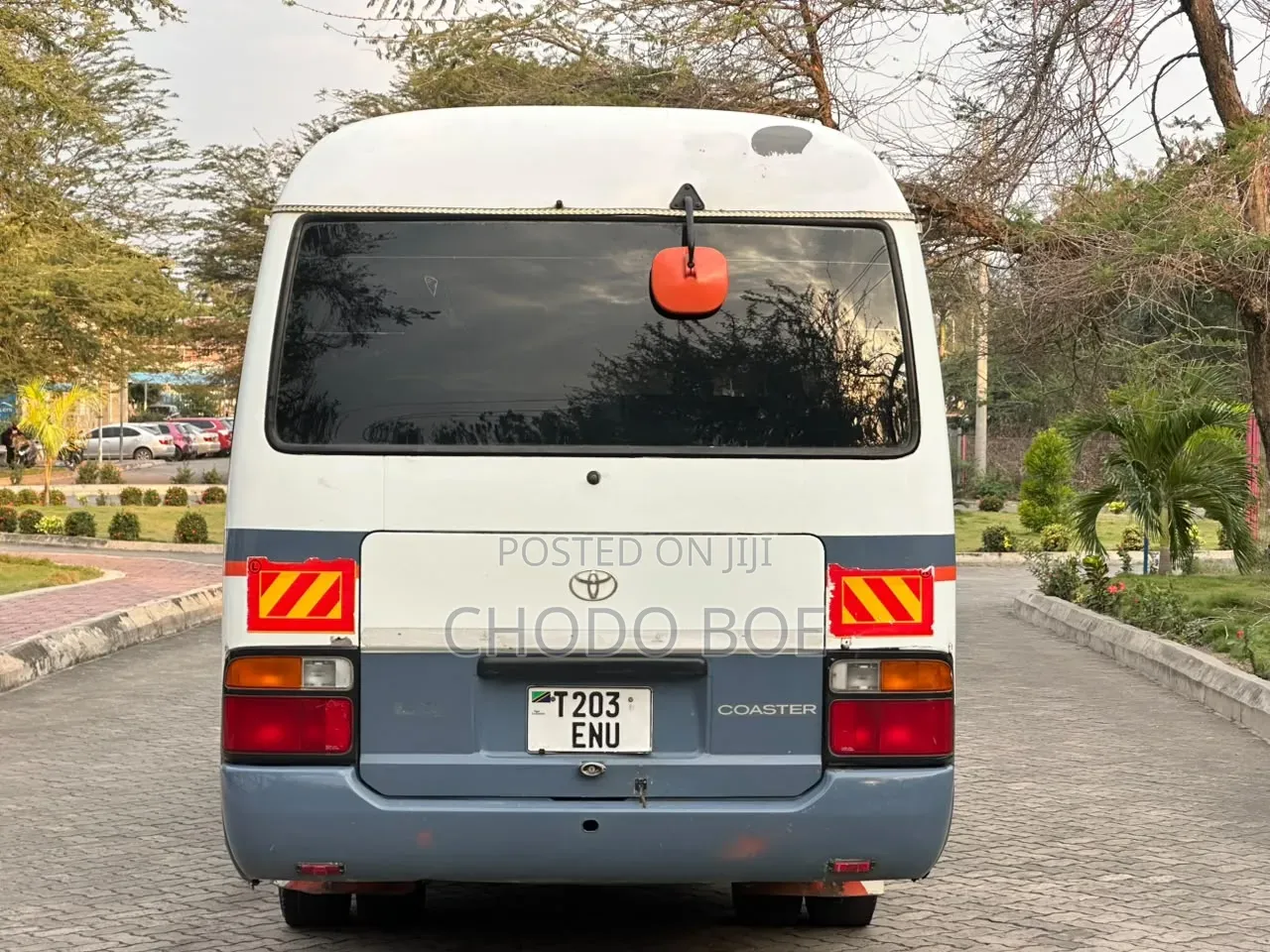 Toyota Coaster 1998 White