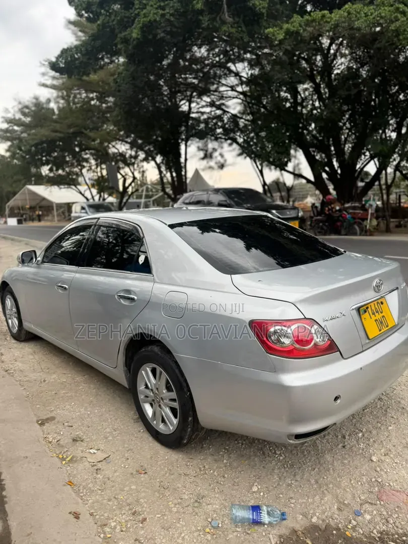 Toyota Mark X 2006 Silver