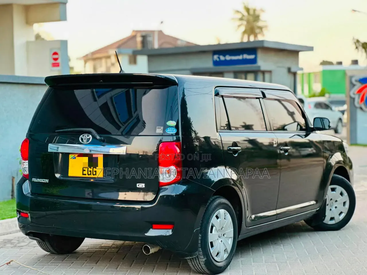 Toyota Corolla Rumion 2008 Black