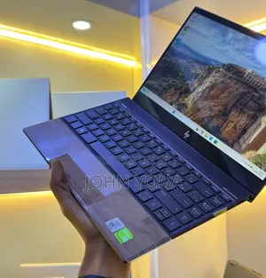 New Laptop HP Envy 13 8GB Intel Core i7 SSD 512GB