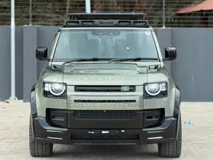 Land Rover Defender 2022 Green