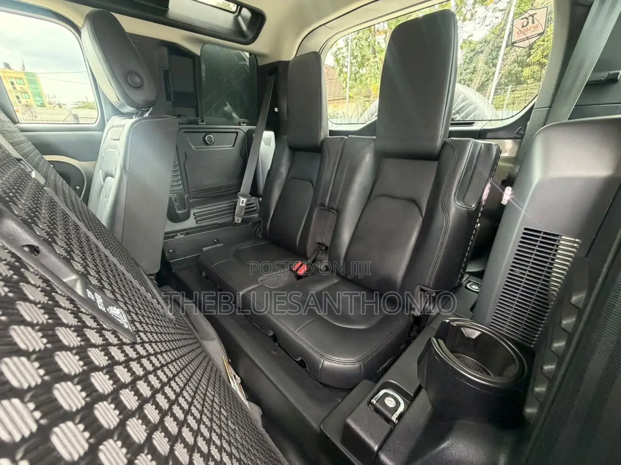 Land Rover Defender 2022 Green