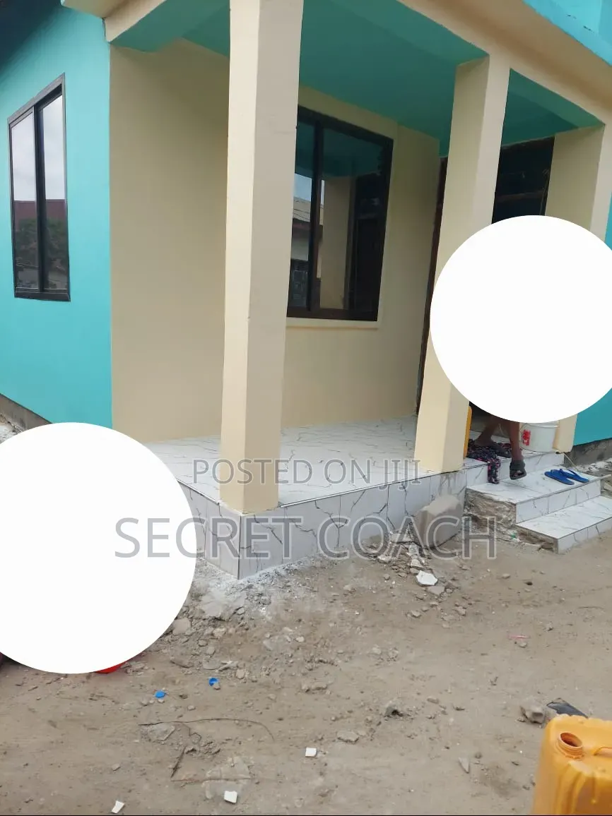 Furnished 8bdrm Mansion in Tabata for sale