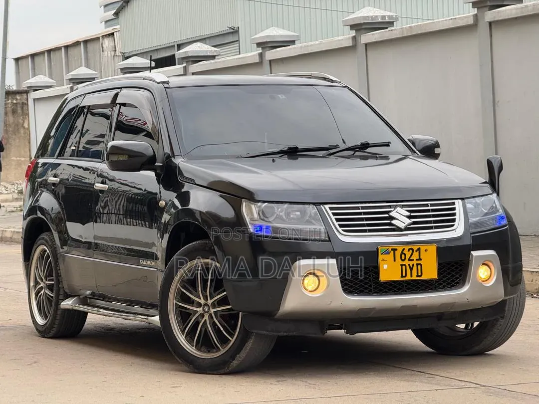 Suzuki Escudo 2008 Black
