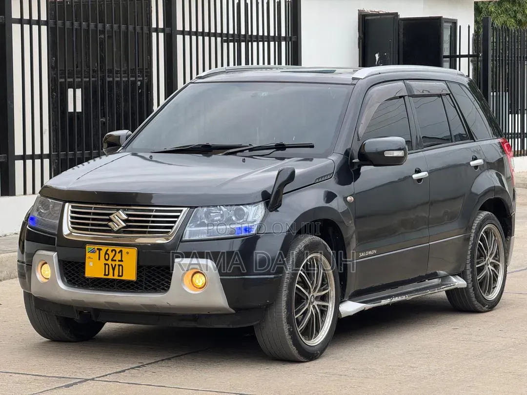 Suzuki Escudo 2008 Black