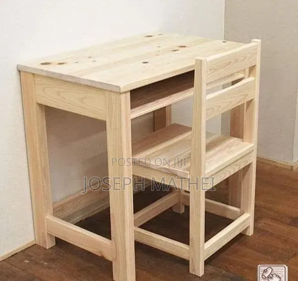 Meza Nzuri Simple Ya Kusomea Na Kiti