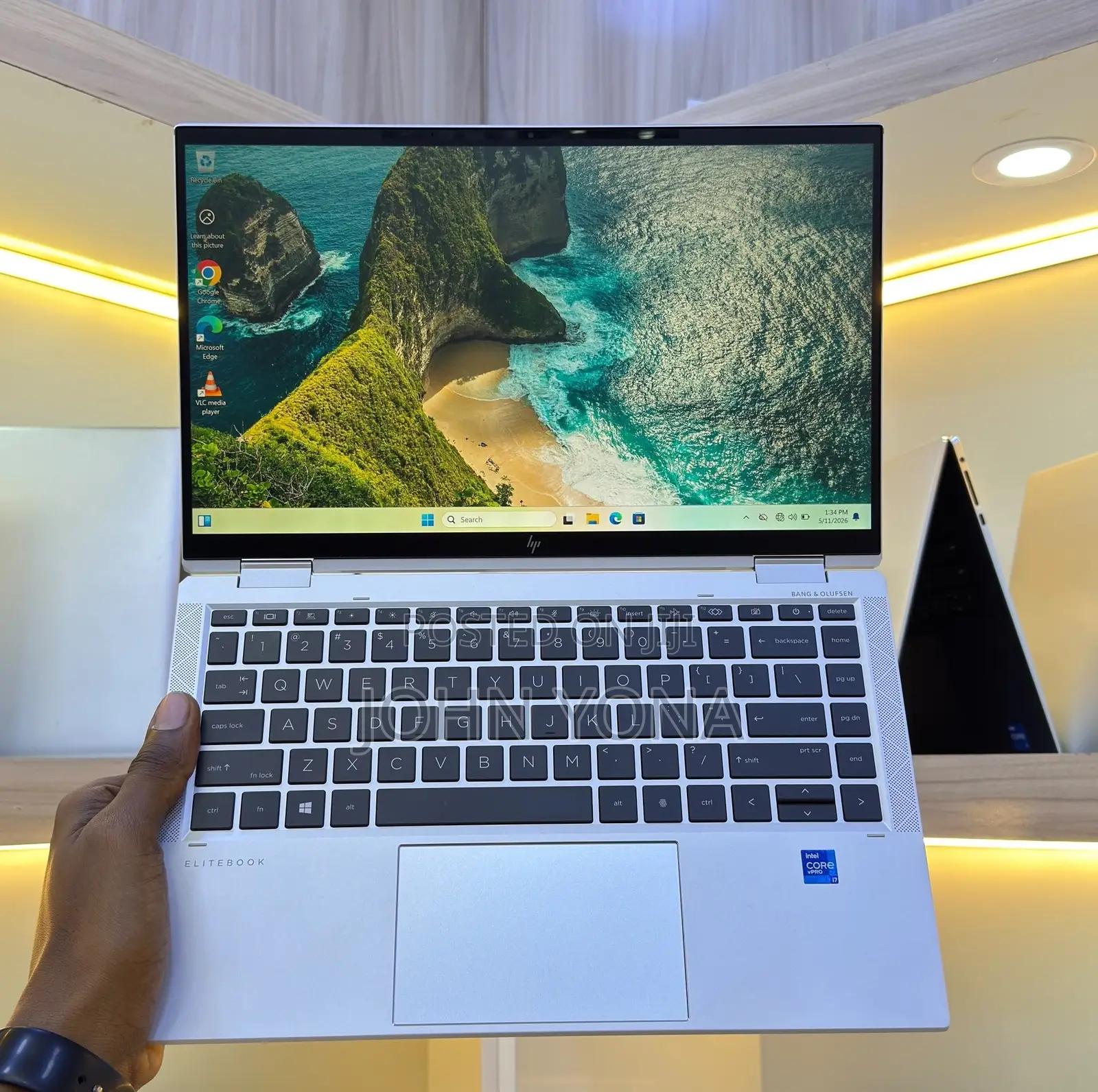 New Laptop HP EliteBook 1040 G8 32GB Intel Core i7 SSD 512GB