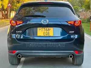 Mazda CX-5 2017 Blue