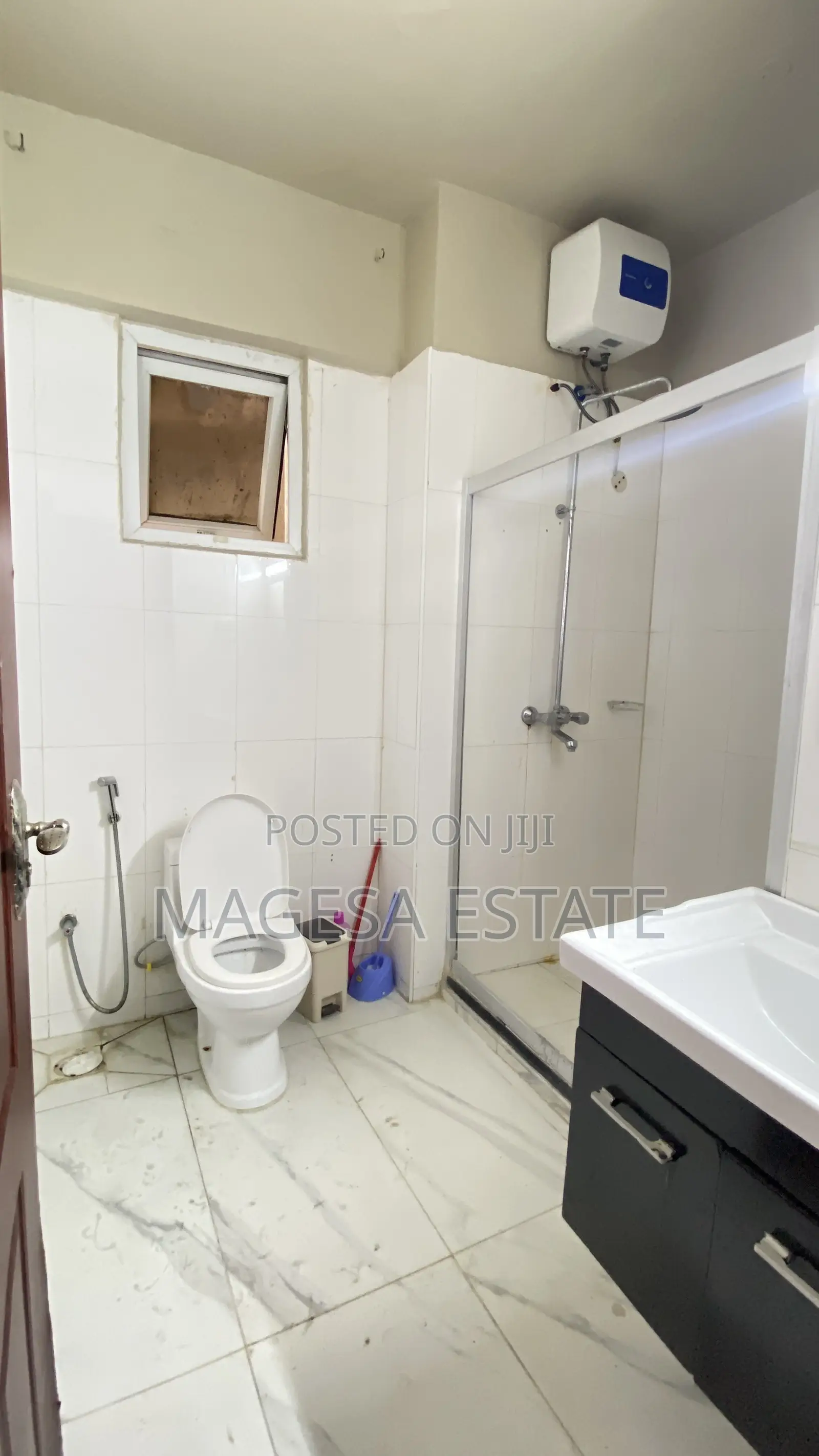 Furnished 4bdrm Apartment in Upanga West for rent