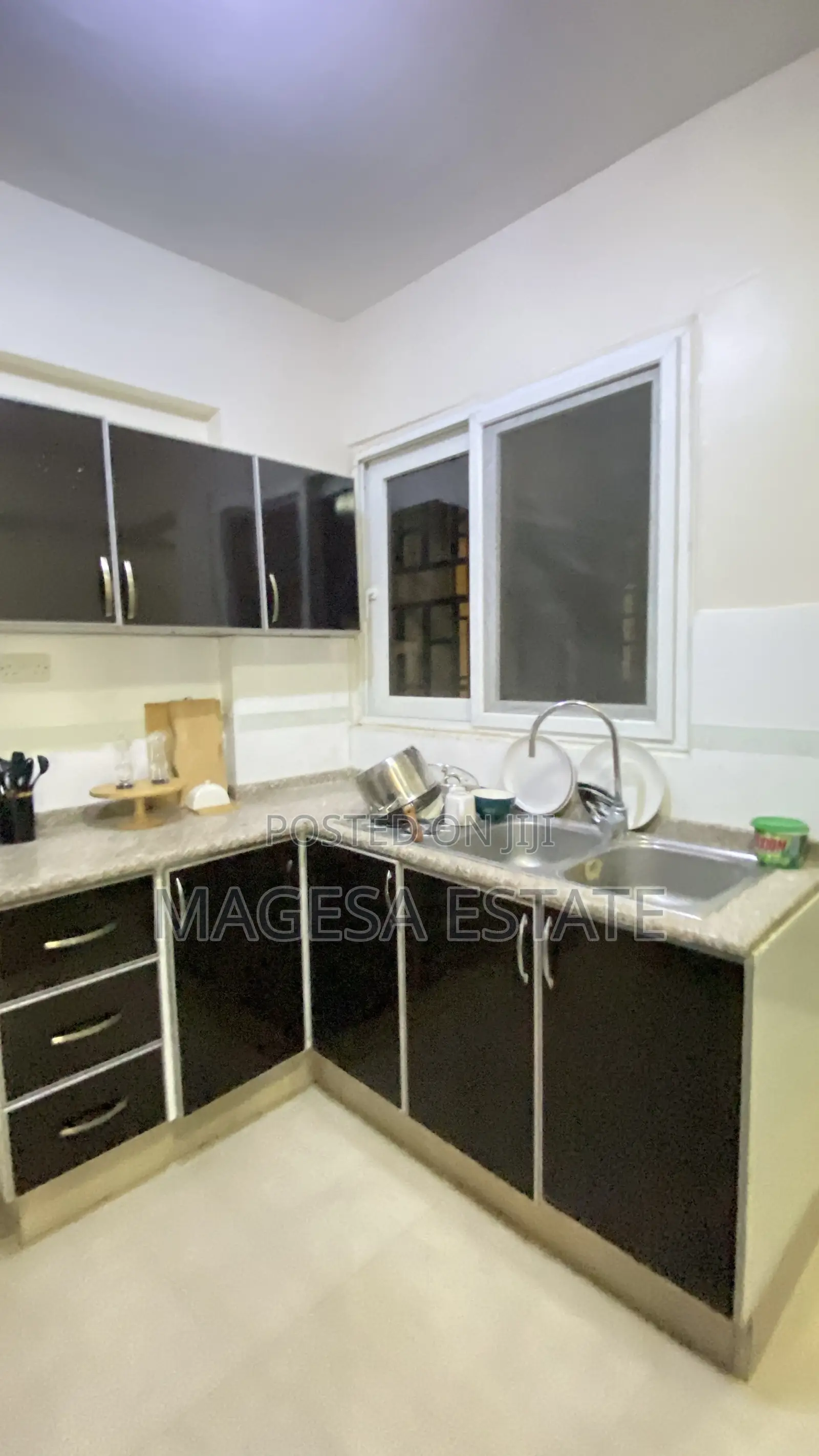Furnished 4bdrm Apartment in Upanga West for rent