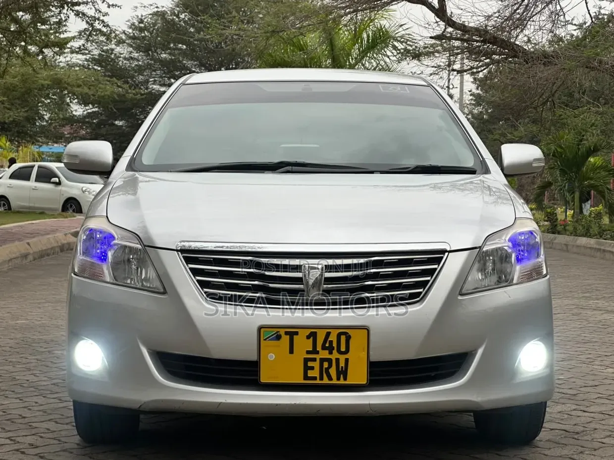 Toyota Premio 2009 Silver