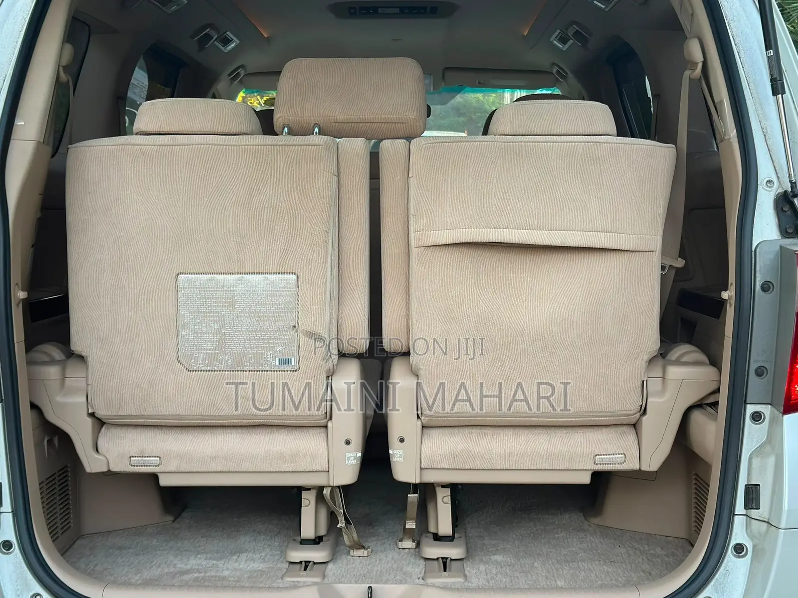 Toyota Alphard 2010 White