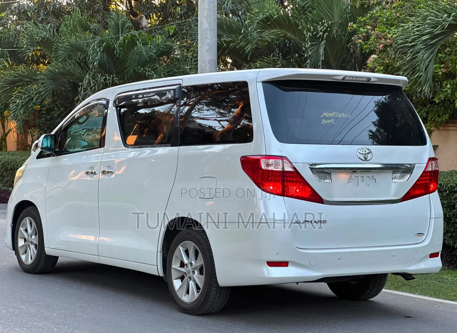 Toyota Alphard 2010 White