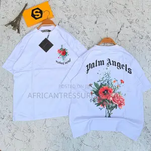 PRADA Quality Tshirt COLLECTION