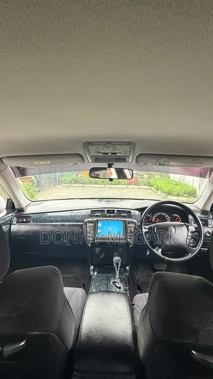 Toyota Crown 2006 Silver