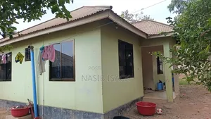 Furnished 5bdrm House in Igogo for sale