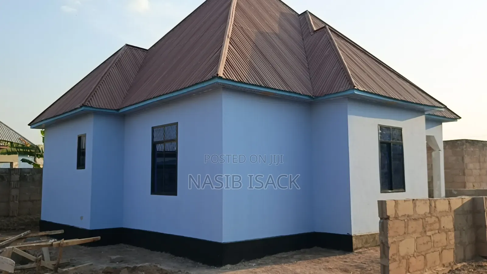 Furnished 3bdrm House in Kishiri for sale