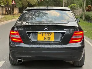 Mercedes-Benz C-Class 2009 Black