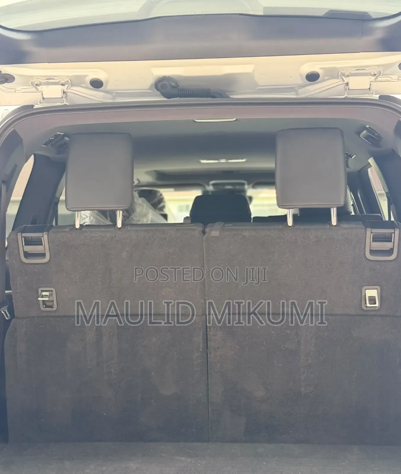 Toyota Land Cruiser 2024 Silver