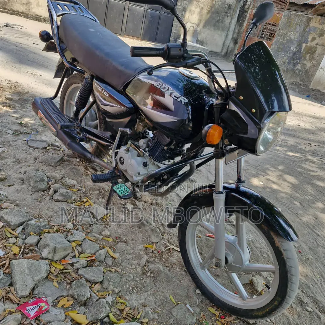 Bajaj Boxer 125 2023 Black