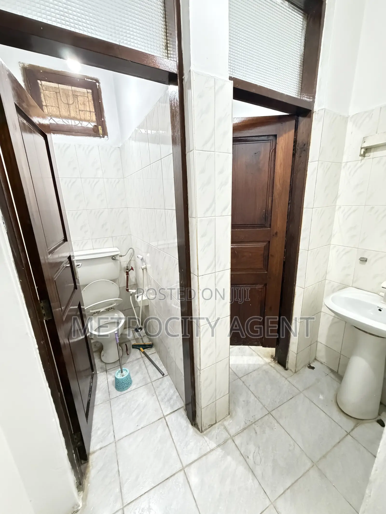 4bdrm House in Metroestate, Kinondoni for rent
