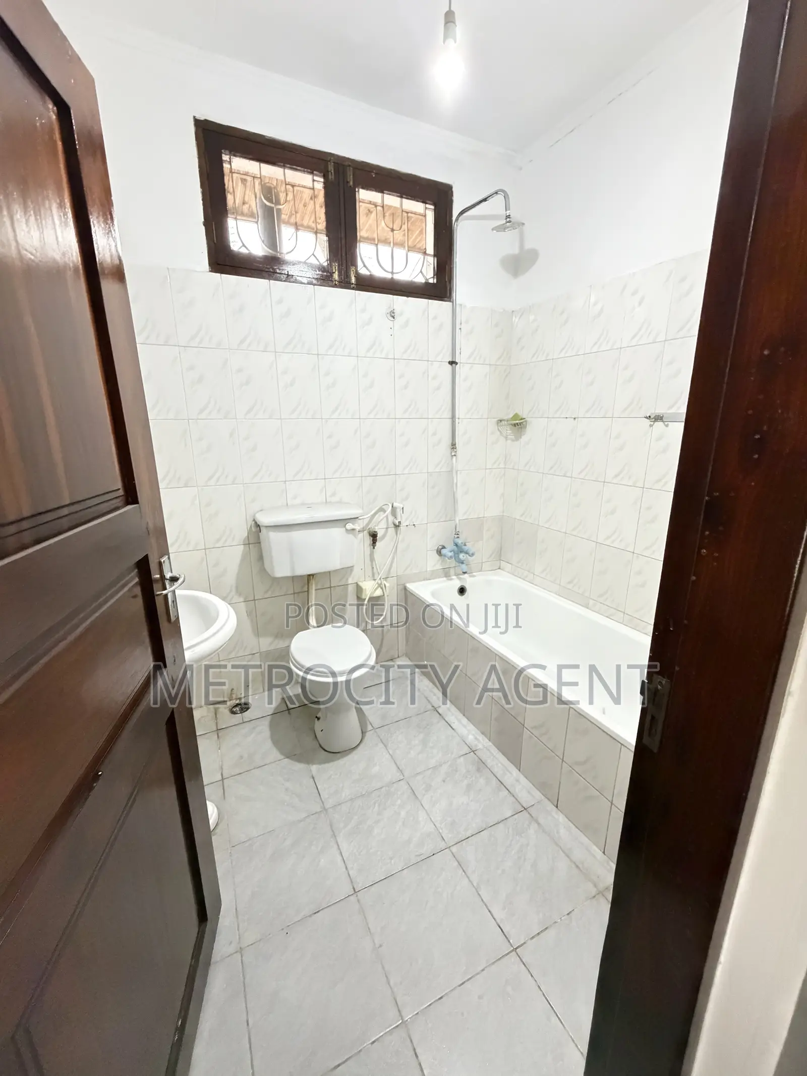 4bdrm House in Metroestate, Kinondoni for rent