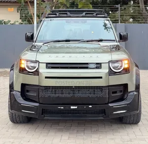 Land Rover Defender 2022 Silver