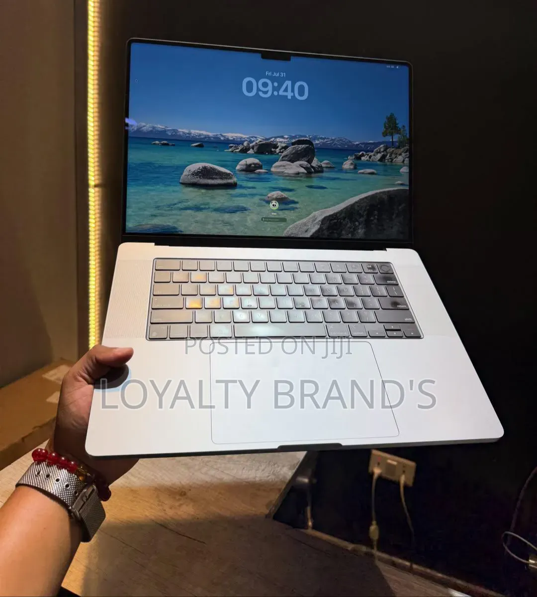 New Laptop Apple MacBook Pro 2026 M5 Pro 24GB Apple M5 Pro SSD 2T